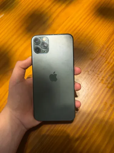 iPhone 11 Pro Max preto