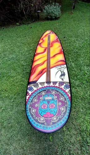 Longboard Classic semi novo. GRÁTIS JOGO DE QUILHAS DAFINZ