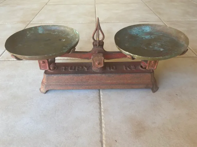 Balança antiga ferro 
