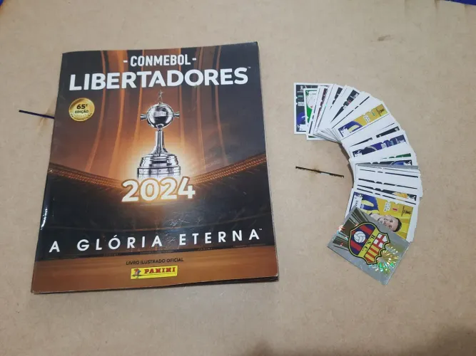 Álbum de Figurinhas Libertadores 2024 + 135 Figurinhas