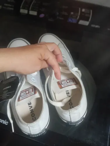 Tênis Allstar original número 38 grande nunca usado cor azul bem claro quase branco