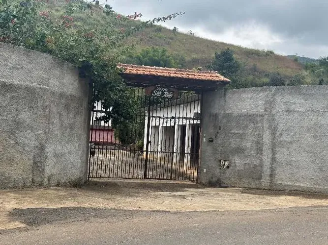 Chance única Casa no Parada Morelli, Sao Jose do Vale do Rio Preto - RJ, Nº 242, 2 quarto