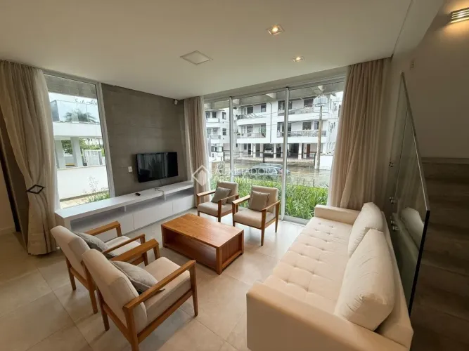 CASA VENDA JURERE CONDOMINIO