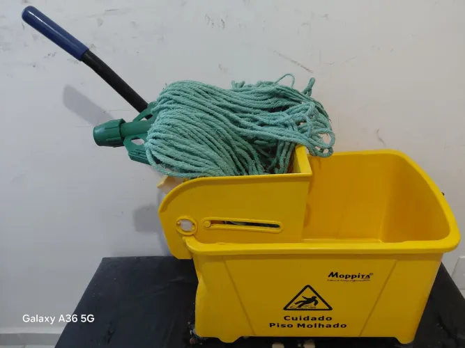 Moppita material de limpeza