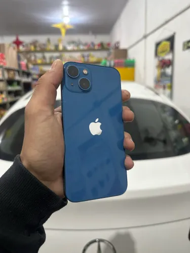 iPhone 13 256GB
