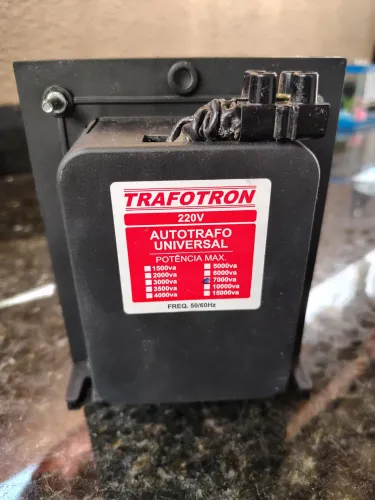 Transformador 127 pra 220