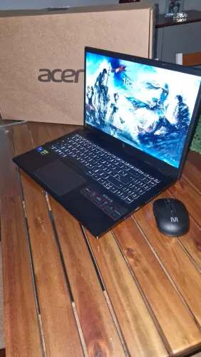 Notebook Gamer Acer Nitro V15 - RTX 3050 / 1 Terra e 512 GB de armazenamento / 16GB de RAM