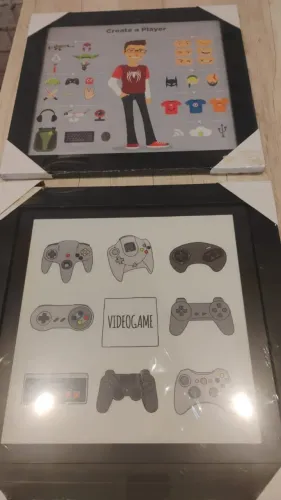 Duo de quadros Vídeo Game 30 x 30 moldura laqueada preta frente vidro
