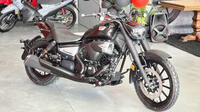 SHINERAY TITANIUM 250 EFI