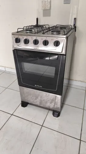 - Vendo "Fogão ATLAS 4 BocaS _ Tudo OK