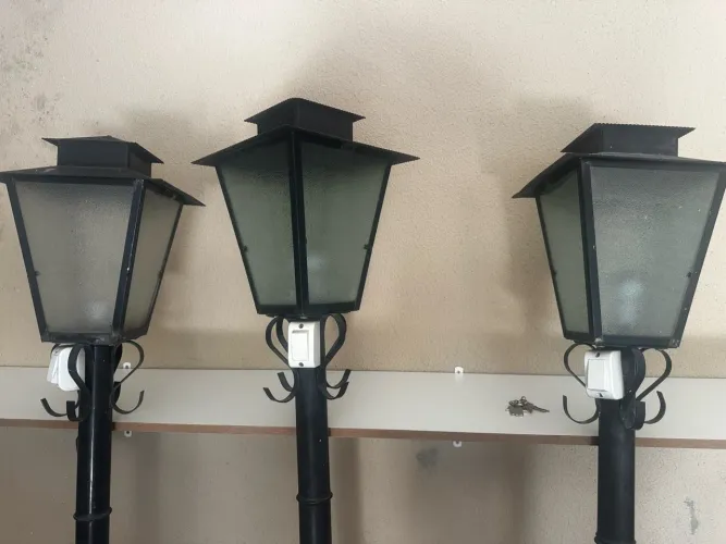 Luminária Poste Colonial