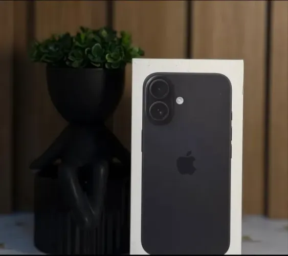  iPhone 16 128GB Chip + E-Sim - Novidade com desempenho superio