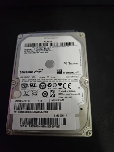 HD Samsung 1TB 2.5" SATA, saudável e funcionando perfeitamente
