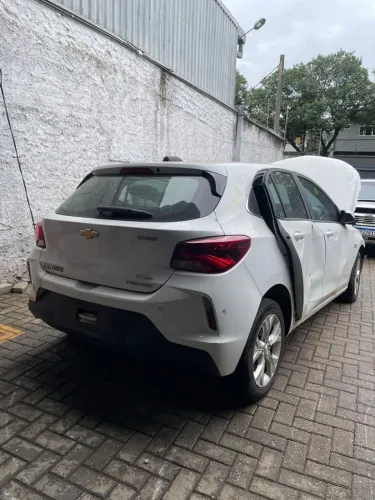 Sucata Chevrolet Onix AT 1.0 Turbo 2020/2020