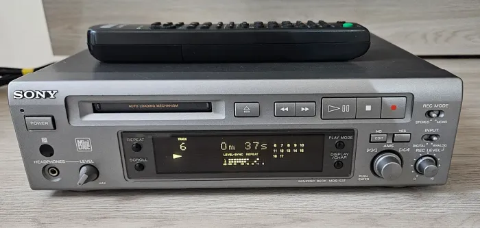 Md Minidisc Sony MDS-S37 - Muito Novo!!!
