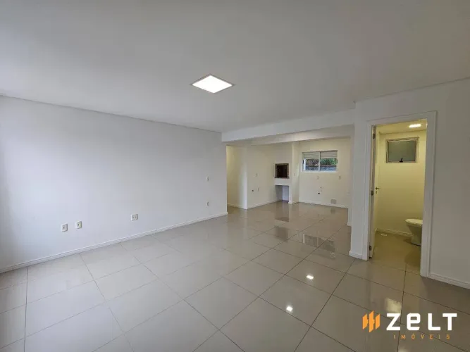 Apartamento com 3 dormitórios para alugar, 98 m² por R$ 2.800/mês - Velha - Blumenau/SC