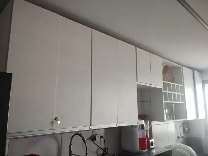VENDO armários suspensos de cozinha