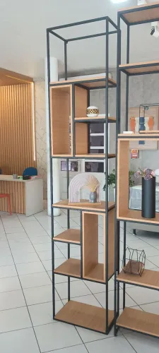 Estante moderna 50% off