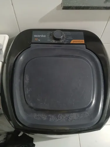 Tanquinho de 15 kg semi novo
