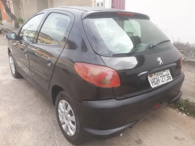 Peugeot 206 Holiday 1.6 Flex 16V 5P 2006