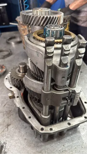 Caixa 4505 f