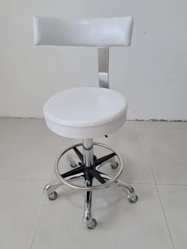 Mocho Luxo Estek + Mocho Corino Bege - pés cromados - seminovo