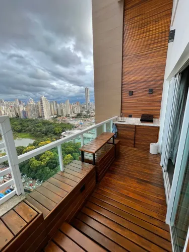 Apartamento mobiliado com 2 suítes e vista p/ o pq Vaca brava à venda no Easy Life
