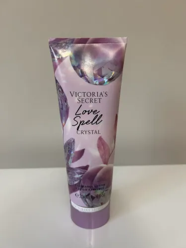 hidratante corporal love spell crystal victorias secrets