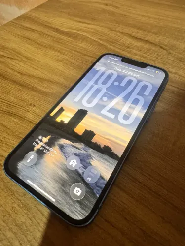 iPhone 13