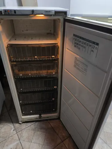 Freezer Vertical Consul na oferta 899,00