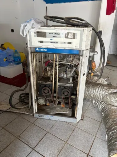 4 Bombas de combustível Wayne para postos de serviço 