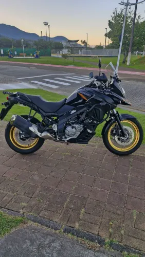 Vstrom 650, unico dono