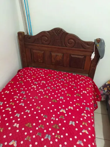 Cama de Solteiro Sucupira e Colchão Magnético
