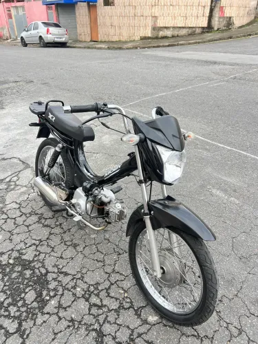 Mobilete 4 tempo só pega e andar sem muito oque fala
