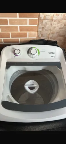 Vendo máquina consul 11 kg, está com defeito
