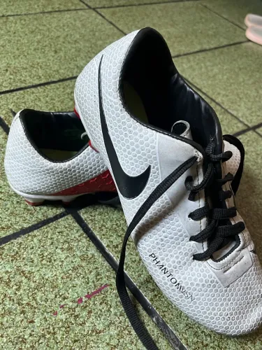 Chuteira Nike