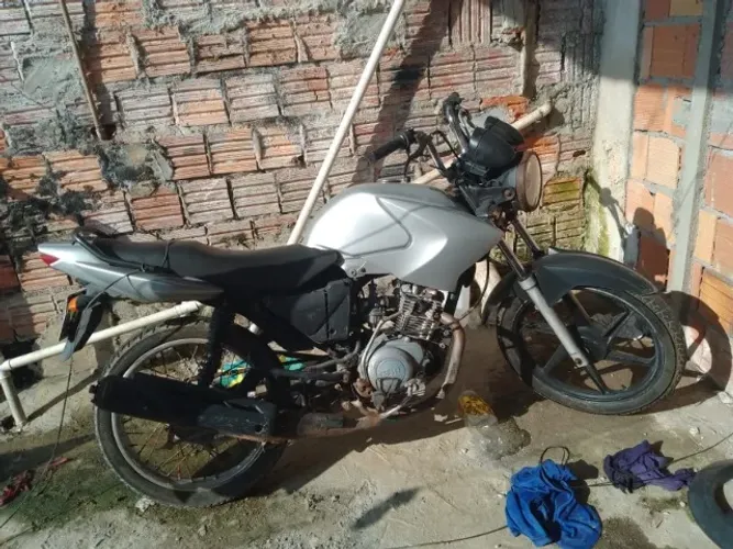 Moto no precinho