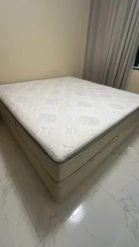 Colchão Berlim king + baú - Euro Colchões