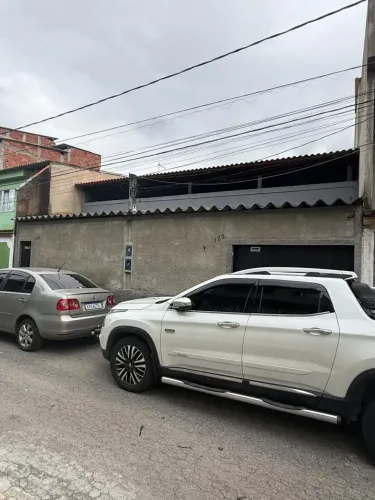 Rua codorniz casa 3 aluguel tem 200 metros quadrados com 3 quartos em Bangu - Rio de Jane