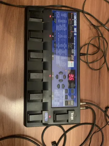 Pedaleira de guitarra