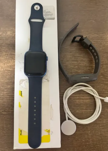 Apple Watch S7 45MM