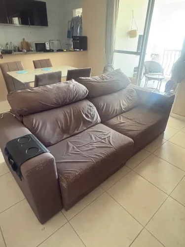 Sofá 4 lugares Semi novo