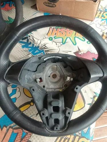 VENDO VOLANTES NOVOS  GOL ONIX E FIAT  VALOR  120 CADA UM