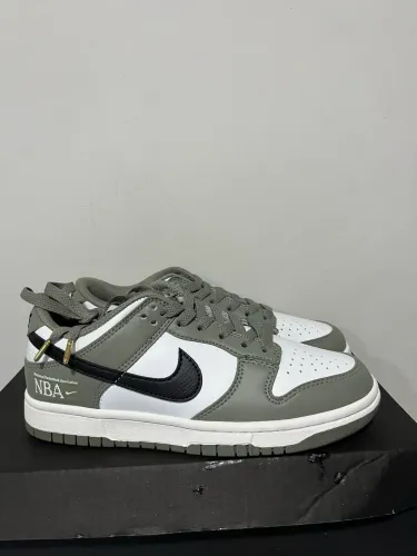 Tenis Nike Dunk Low