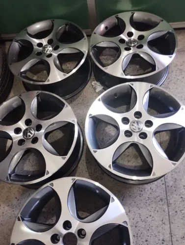 Rodas 16 originais VW Golf, jogo c/5 .