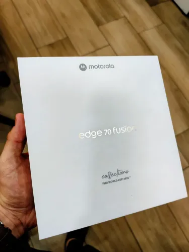 EDGE 70 FUSION 256GB - FIFA COLLECTION EXCLUSIVO