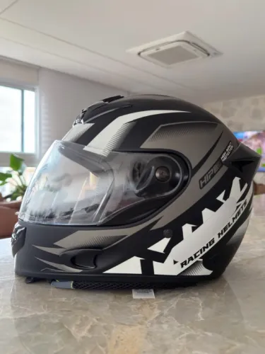 Capacete