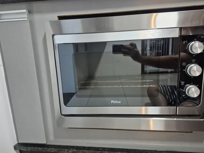 Forno Elétrico Philco de Embutir 55L