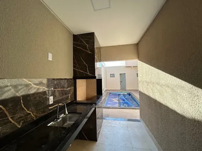 Casa nova para locação ou venda com piscina no Jardim Itália!