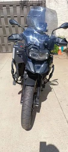 GS750 Premium Triple Black